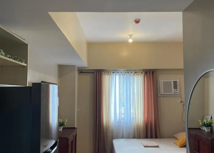 アパート La Maria - Across Sm City, 2 Cozy Double Size Beds With Wifi And Netflix セブ市