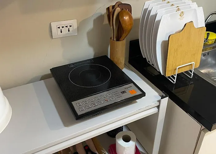 アパート La Maria - Across Sm City, 2 Cozy Double Size Beds With Wifi And Netflix